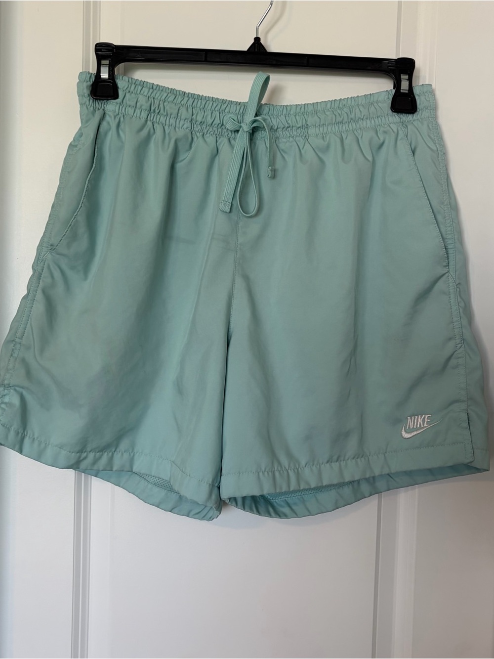 Nike Men's Mint Green Athletic Swim  trunks 
Size L